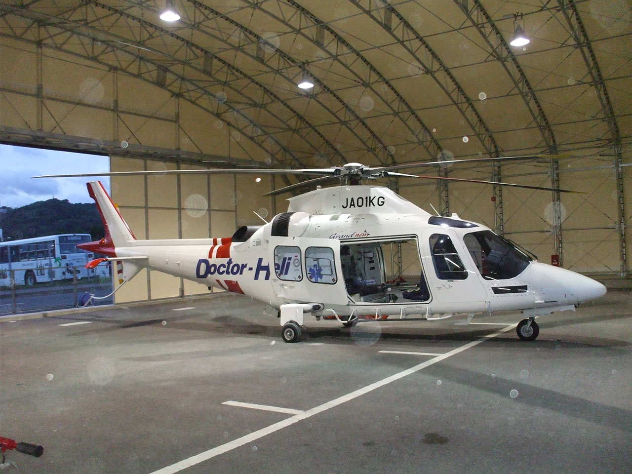 大型テント設置